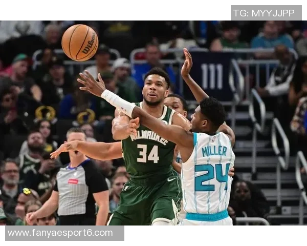 字母哥场均334分119篮板明日雄鹿客战黄蜂出战成疑引关注