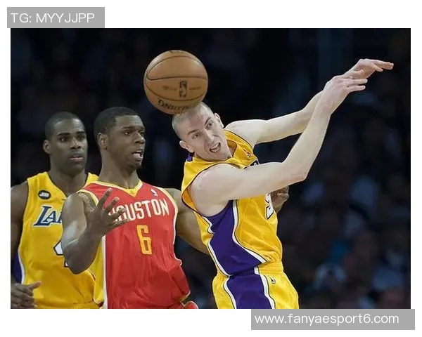 古伊里特拉奥雷重返马赛合练状态回暖复出在即引发球迷期待